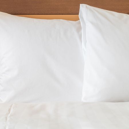 Staybridge Suites Marquette By Ihg Eksteriør billede