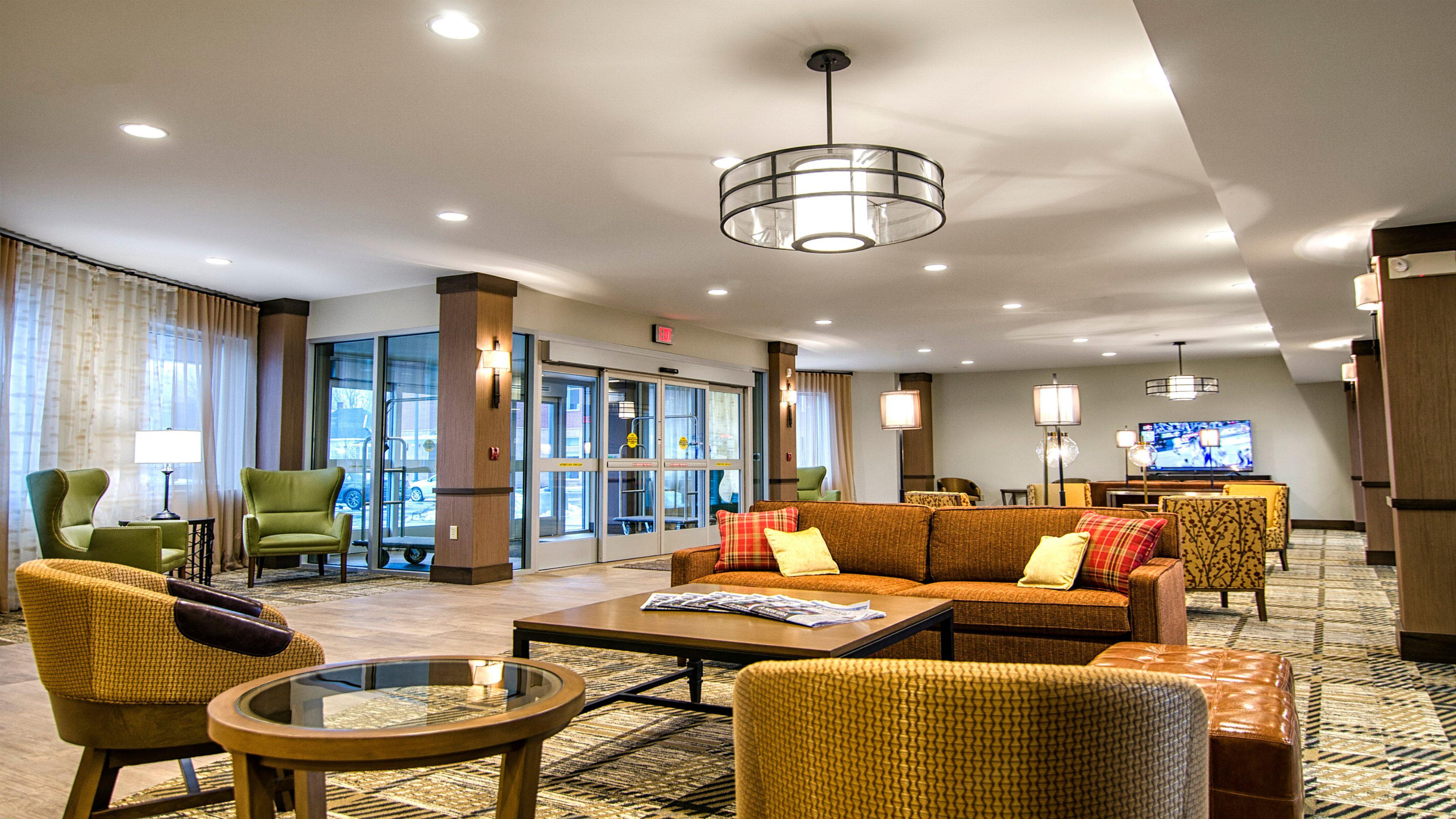 Staybridge Suites Marquette By Ihg Eksteriør billede